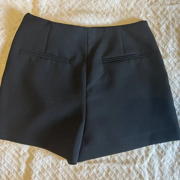 Zara Skort - Picture 2 of 3